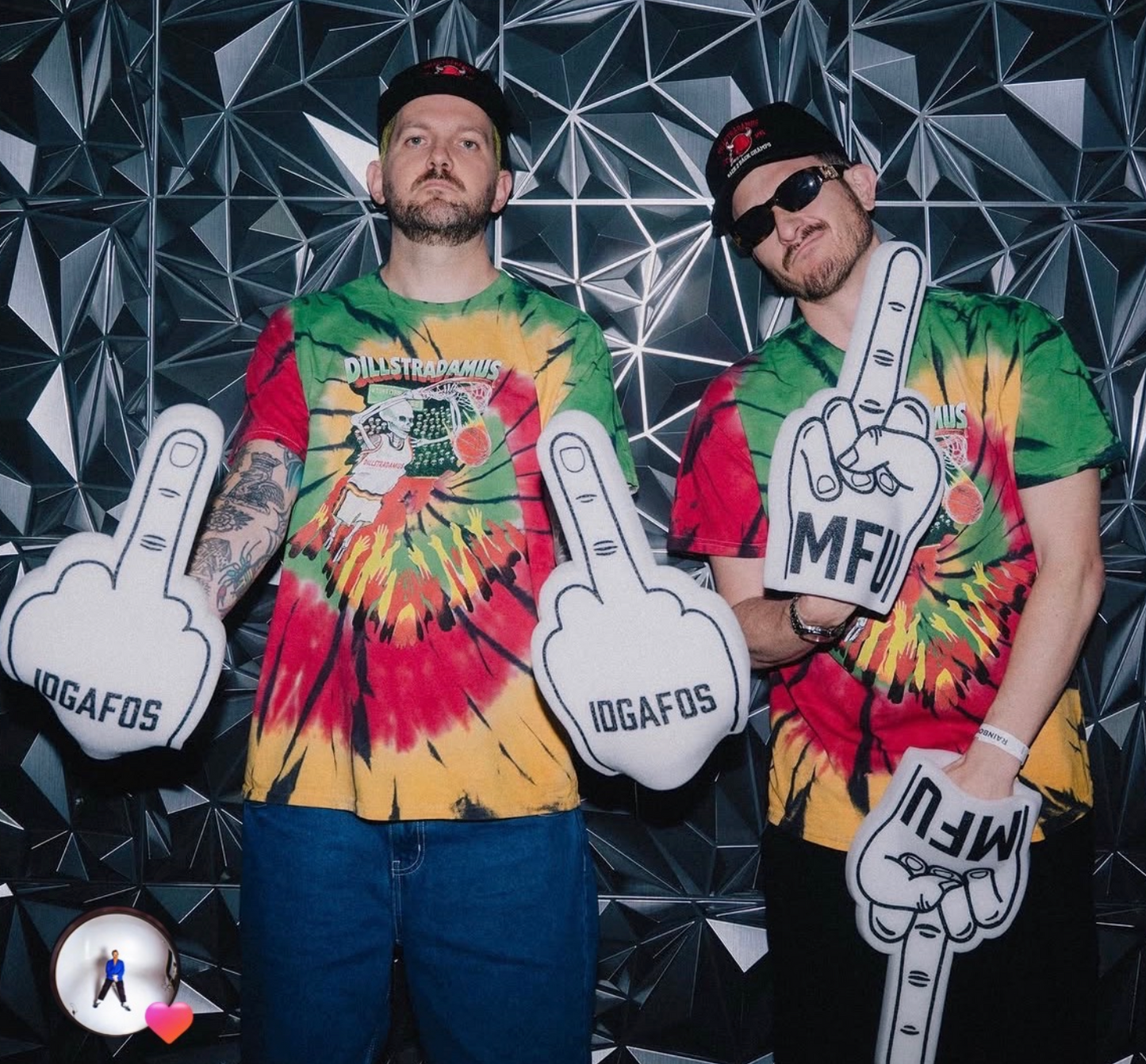 DILLSTRADAMUS - FOAM FINGER